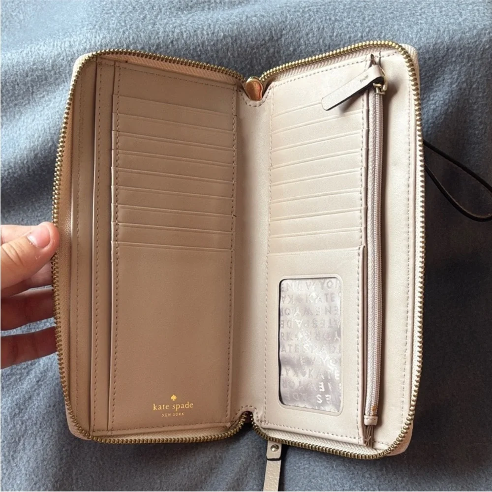 Kate Spade NY Double Zip Full  Size Wallet / Wristlet, Taupe Leather